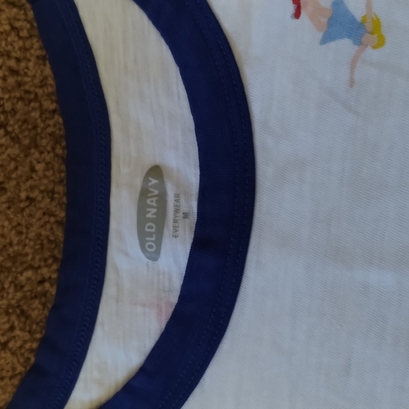 Old Navy EVERYWEAR women's tee size M - Picture 3 of 3